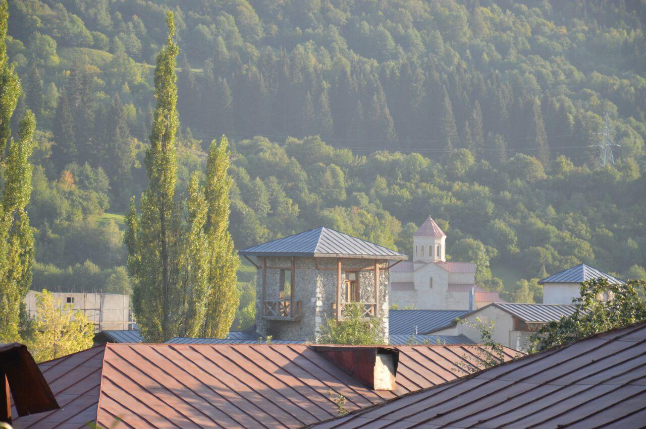 Ailama Guesthouse Mestia Kültér fotó