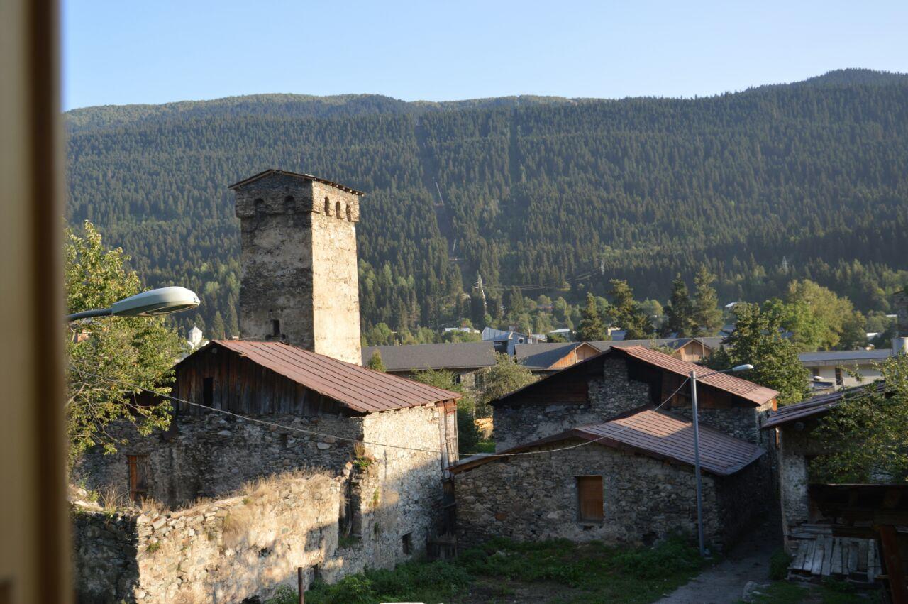 Ailama Guesthouse Mestia Kültér fotó